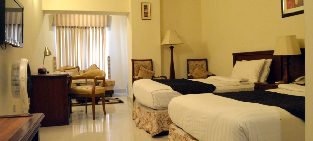 Royal Desert Palm Hotel